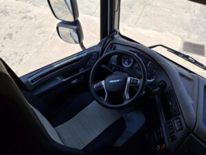 truck XF480SLH FY445SE 47408