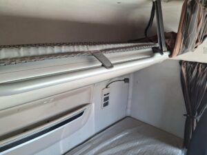 truck XF480SLH FY445SE 47408