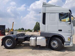 truck XF480SLH FY445SE 47408