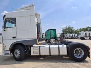 truck XF480SLH FY445SE 47408