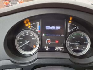 truck XF480SLH GG484WG 133992