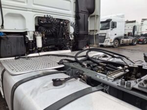 truck XF480SLH GG484WG 133992