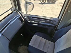 truck XF480SLH GG956WG 133932