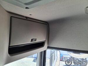 truck XF480SLH GG956WG 133932