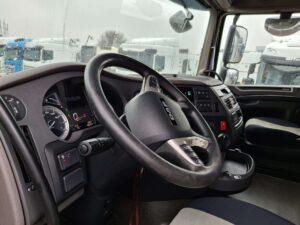 truck XF530SSC GG095WG 133134