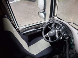 truck XF530SSC GG095WG 133134
